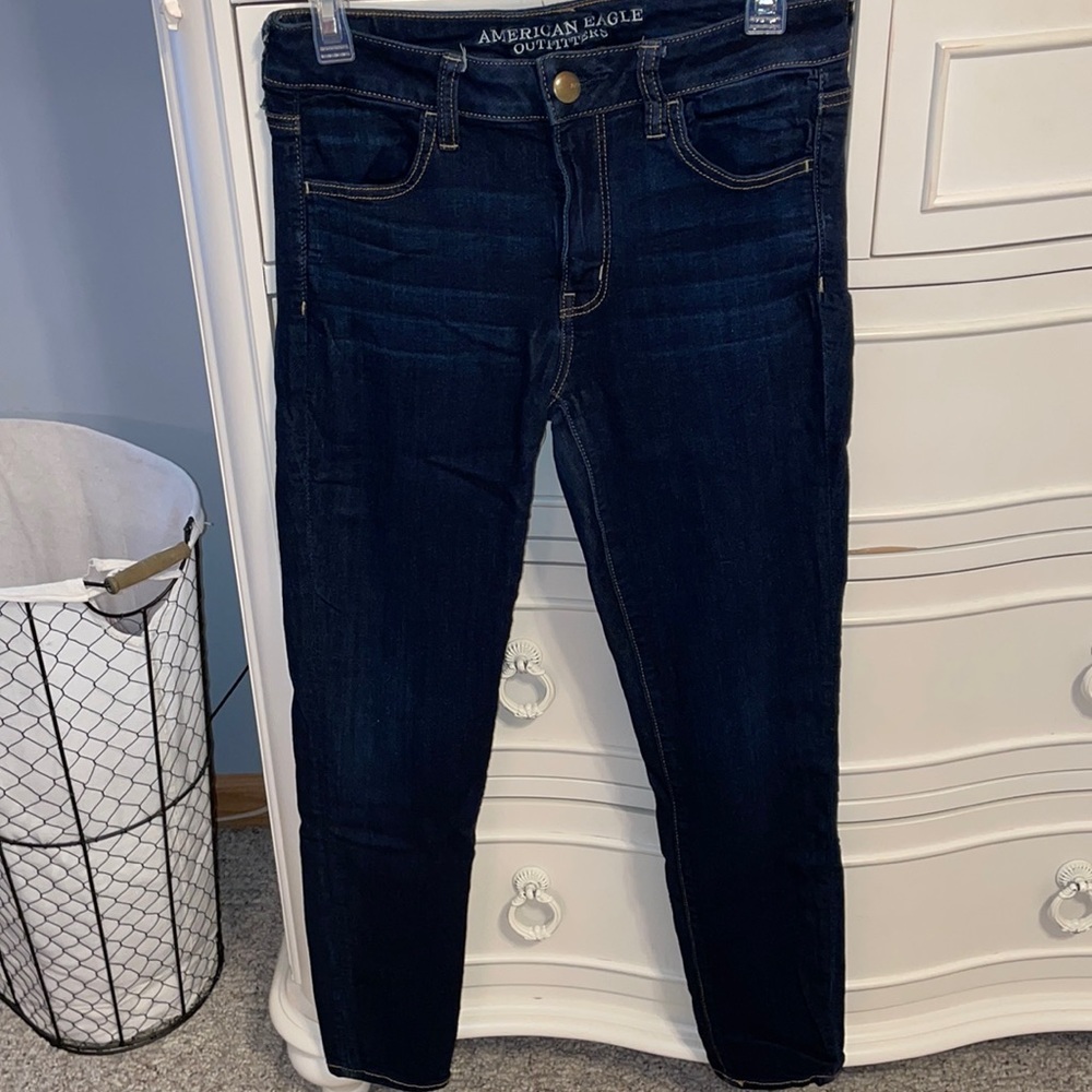 American Eagle “Super Super Stretch Jegging”